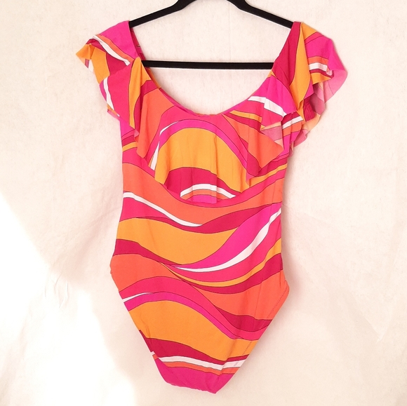 TRINA TURK Vivid Vista Ruffle One Piece Swimsuit NWT (Reg. $162) Sz 14 - Picture 4 of 8
